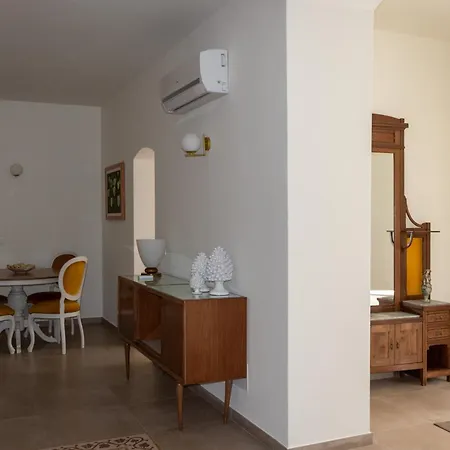 Holiday home L'angolo Dei Mori - *